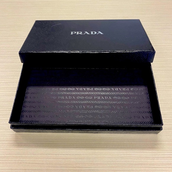prada gift box